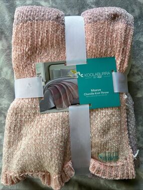 Koolaburra Peach and Lavender Chenille Knit Throw